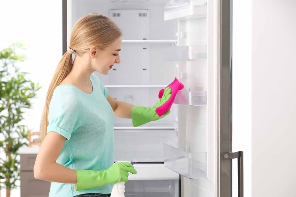 Dịch vụ vệ sinh tủ lạnh uy tín